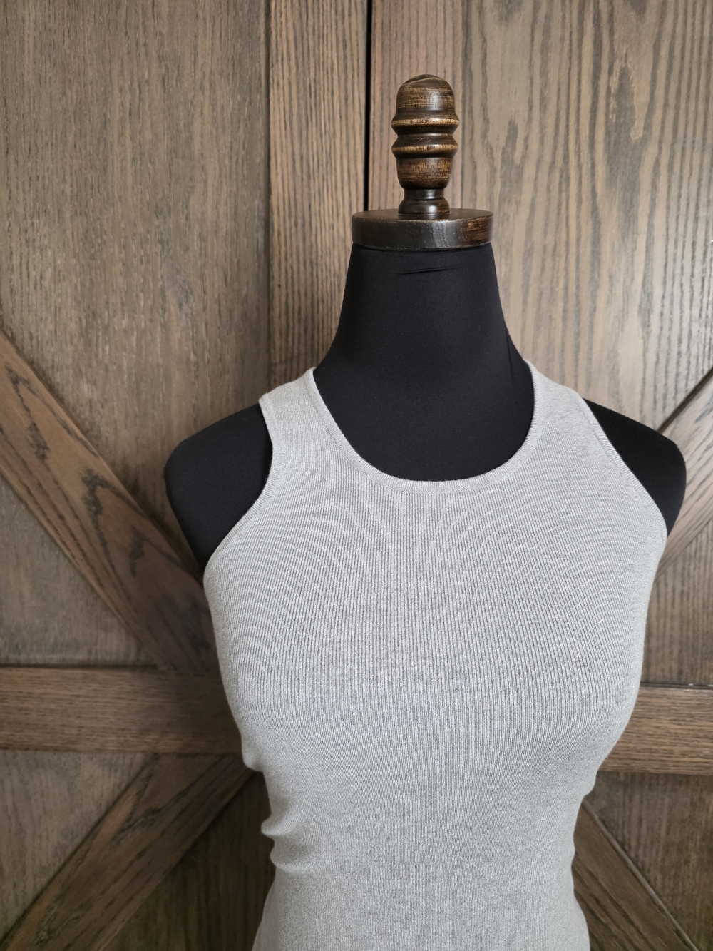 Le Superbe Ribbed Crew Tank Top - Picture 2 of 4